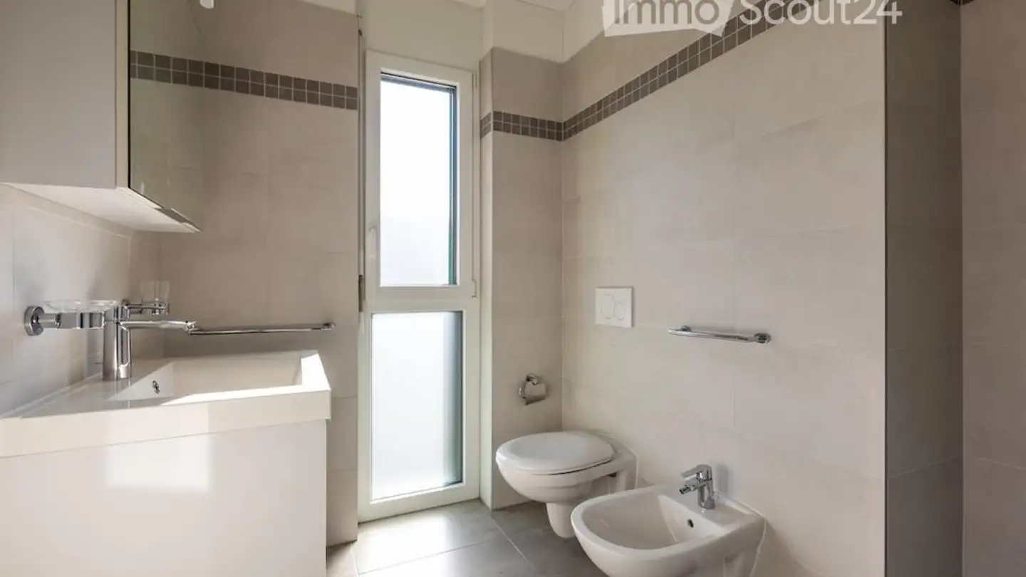 Appartement à louer - 6828 Balerna - Photo 4