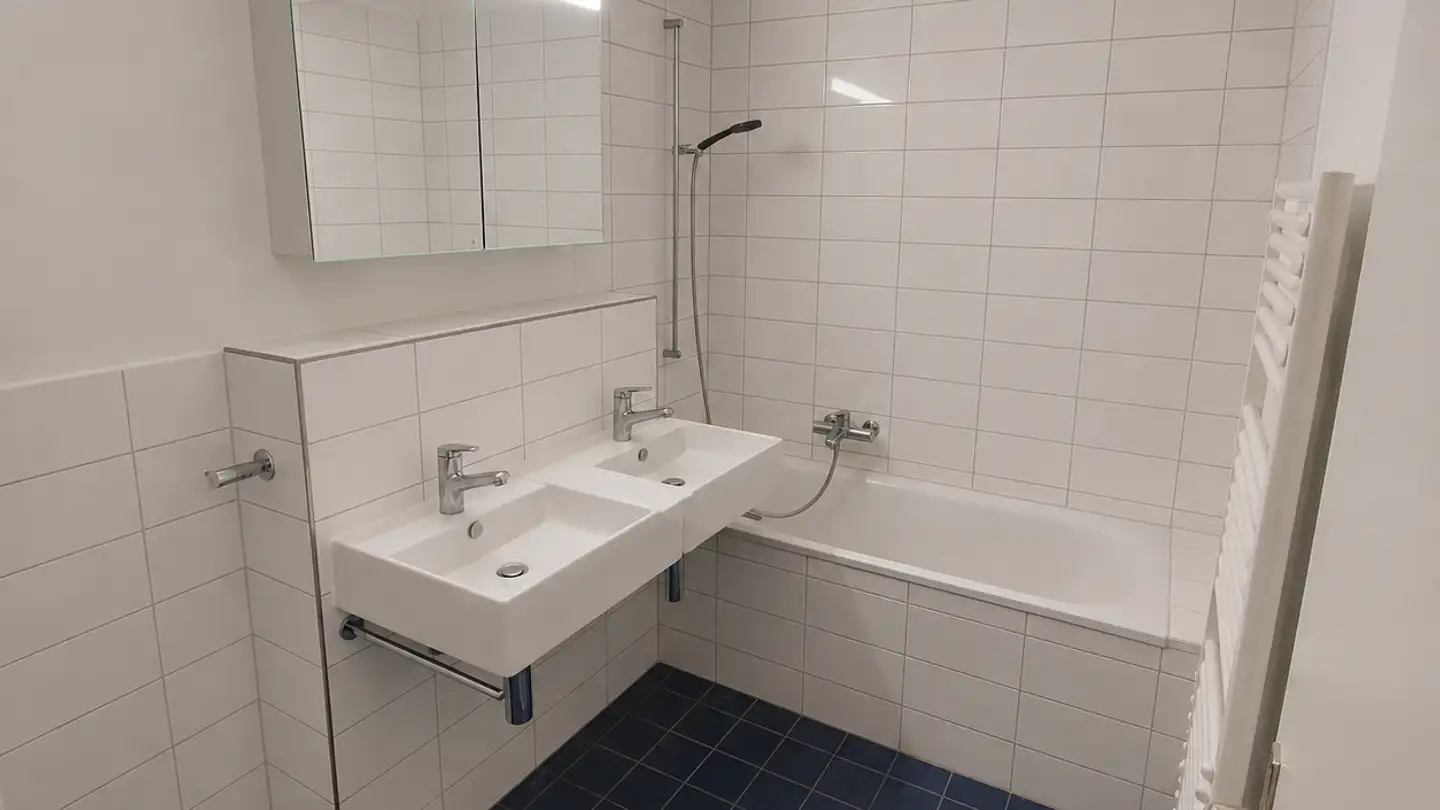 Attic flat for rent - Lindenplatz 6, 4126 Bettingen - Photo 3