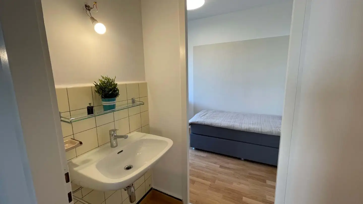 Chambre à louer - Chemin De L' Esplanade, 1214 Vernier - Photo 3