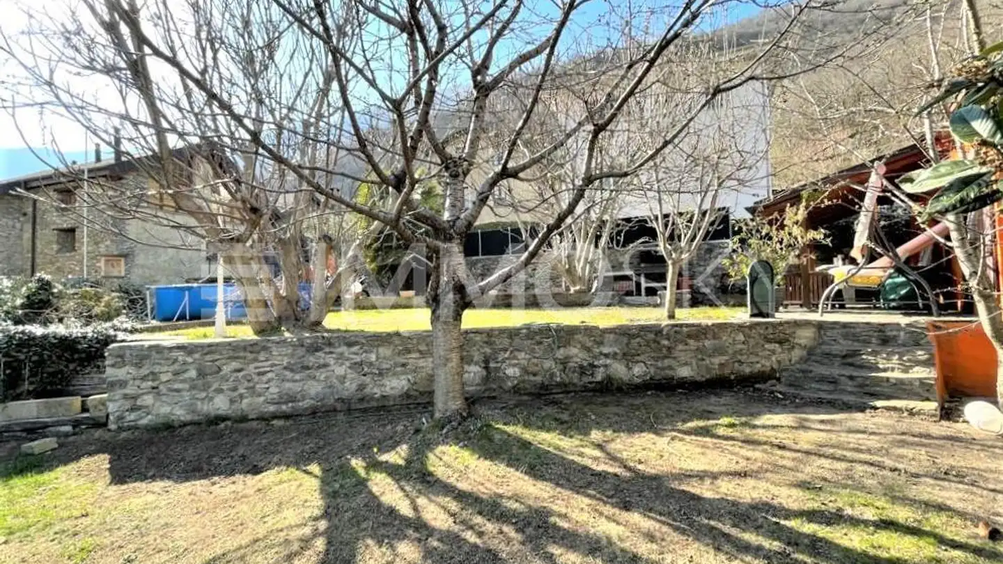 Terreno edificabile in vendita - 6805 Mezzovico