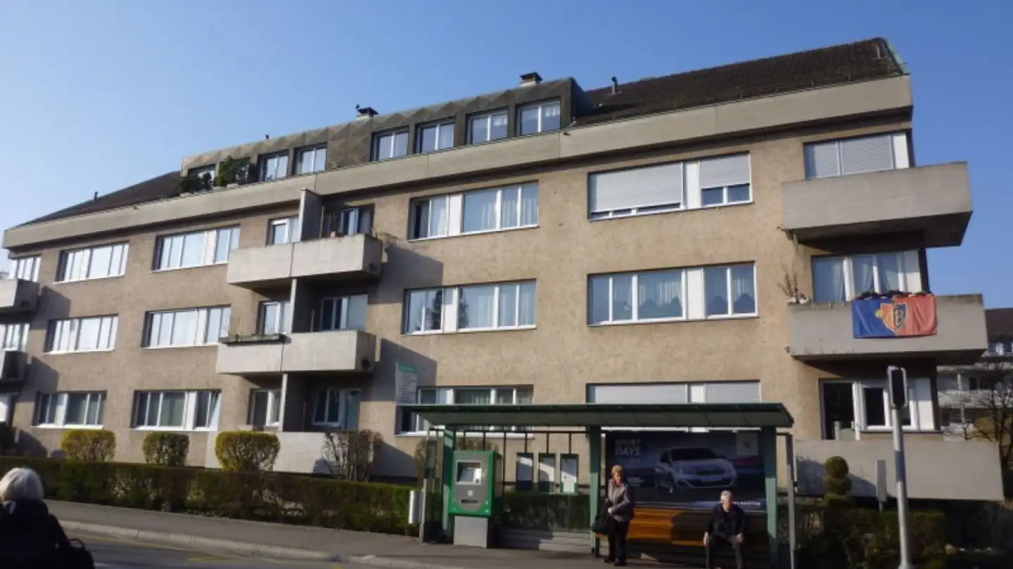 Parkplatz im Freien mieten - Rauracherstrasse 42, 4125 Riehen