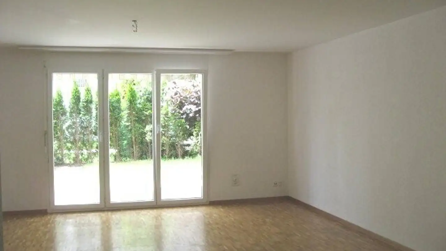 Apartment for rent - Niederglatterstrasse 56, 8155 Niederhasli - Photo 2