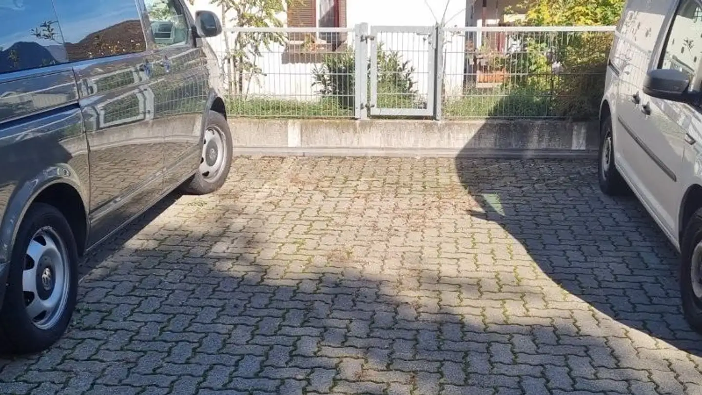 Parcheggio esterno in affitto - Hintergasse 22, 7204 Untervaz