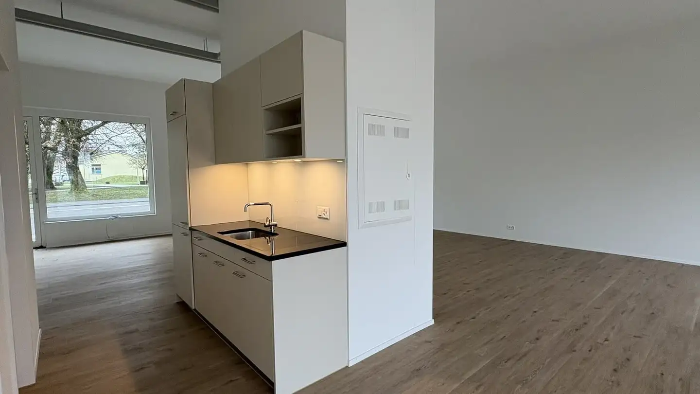Commercial for rent - Schulhausstrasse 2d, 4563 Gerlafingen - Photo 2