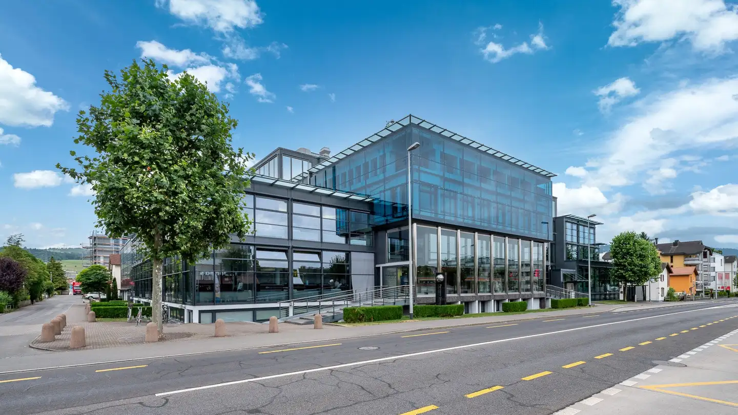 Bureau à louer - Zugerstrasse, 6340 Baar