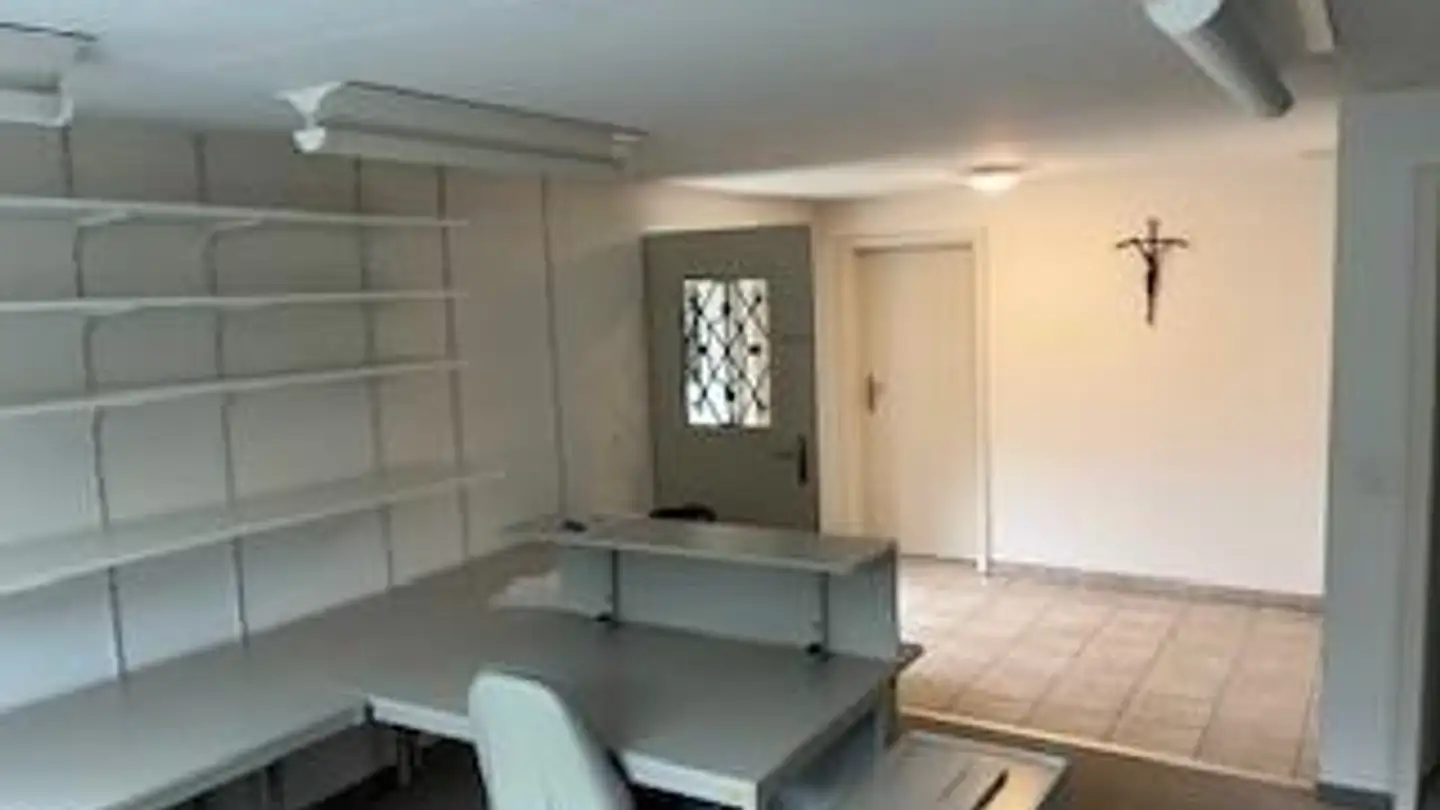 Mixed-use building for rent - Flurweg 3, 6440 Brunnen - Photo 4