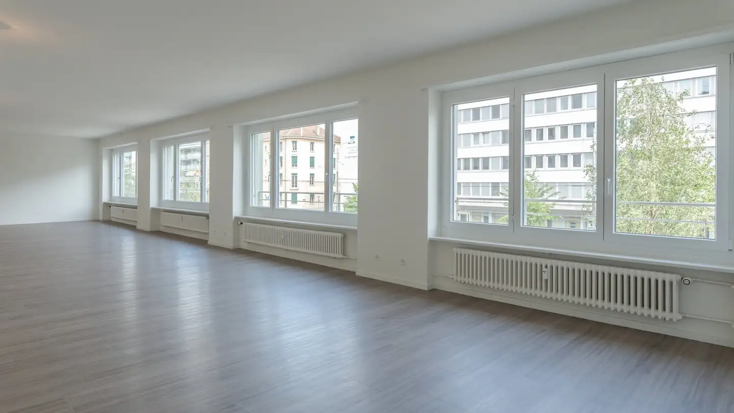 Industrial property for rent - Chemin Du Parc / Parkweg 10, 2502 Biel/Bienne - Photo 4