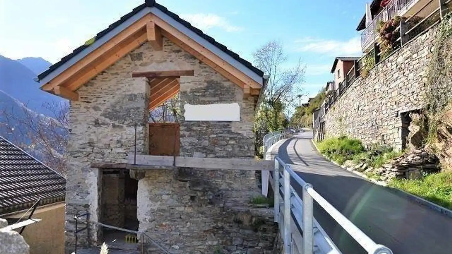 House for sale - 6655 Intragna