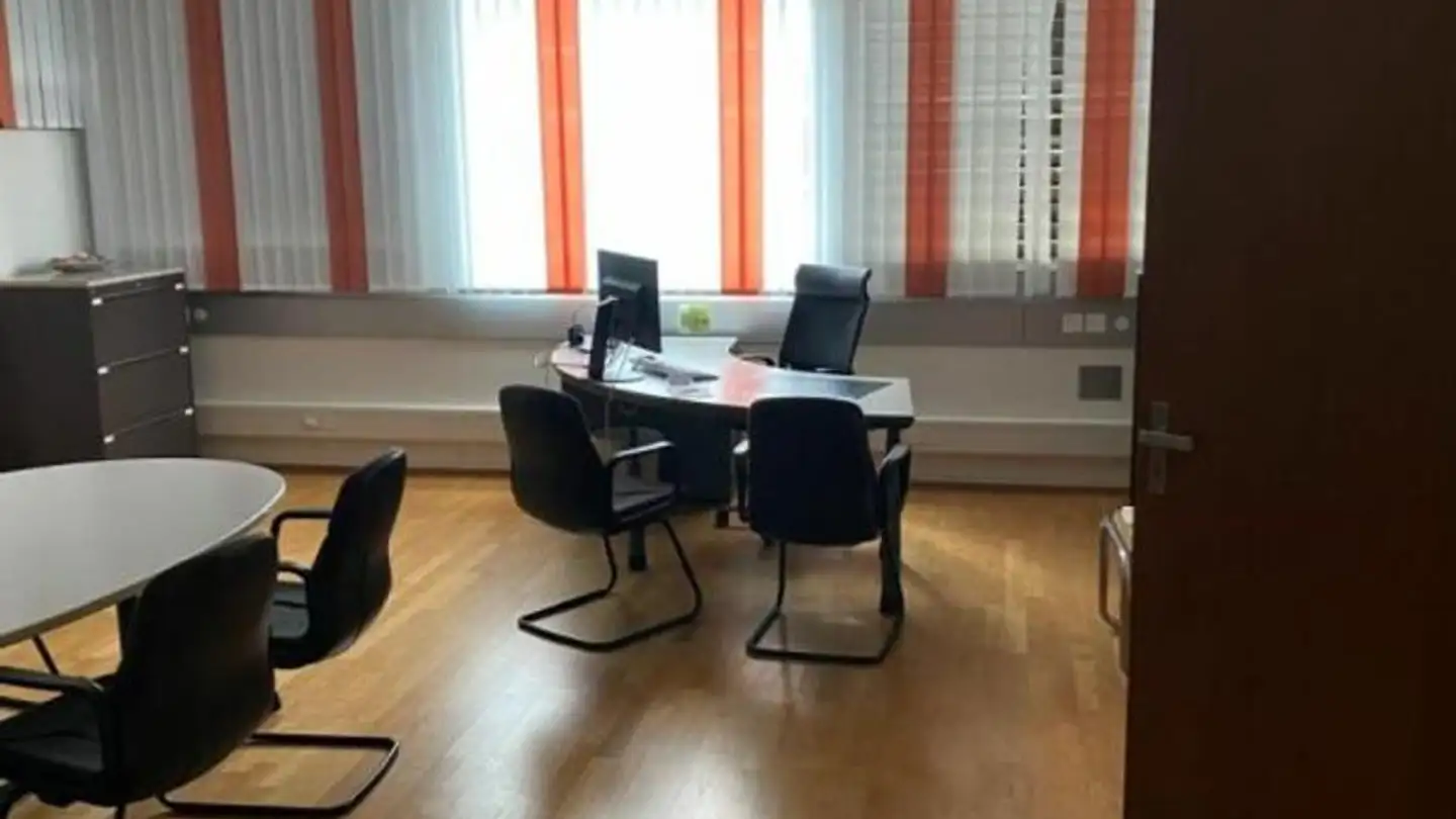 Commerciale in vendita - 2034 Peseux - Photo 3