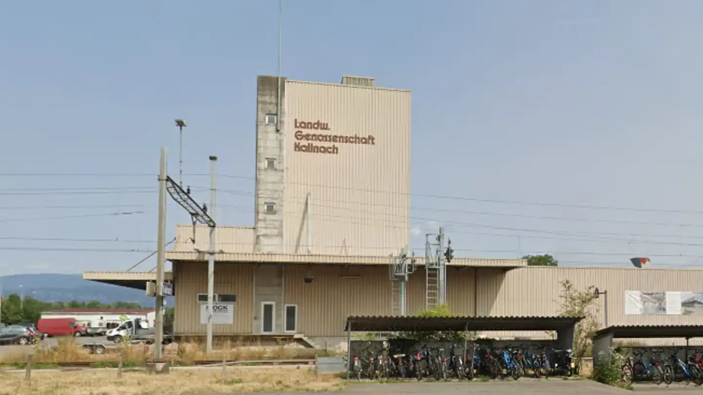 Immeuble industriel à louer - Brühlgasse 2, 3283 Kallnach