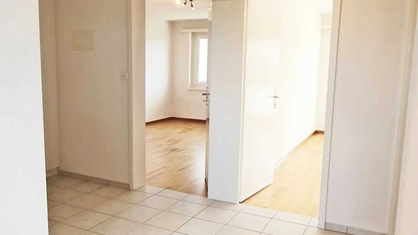Wohnung mieten - Langwattstrasse 50, 8125 Zollikerberg - Foto 4