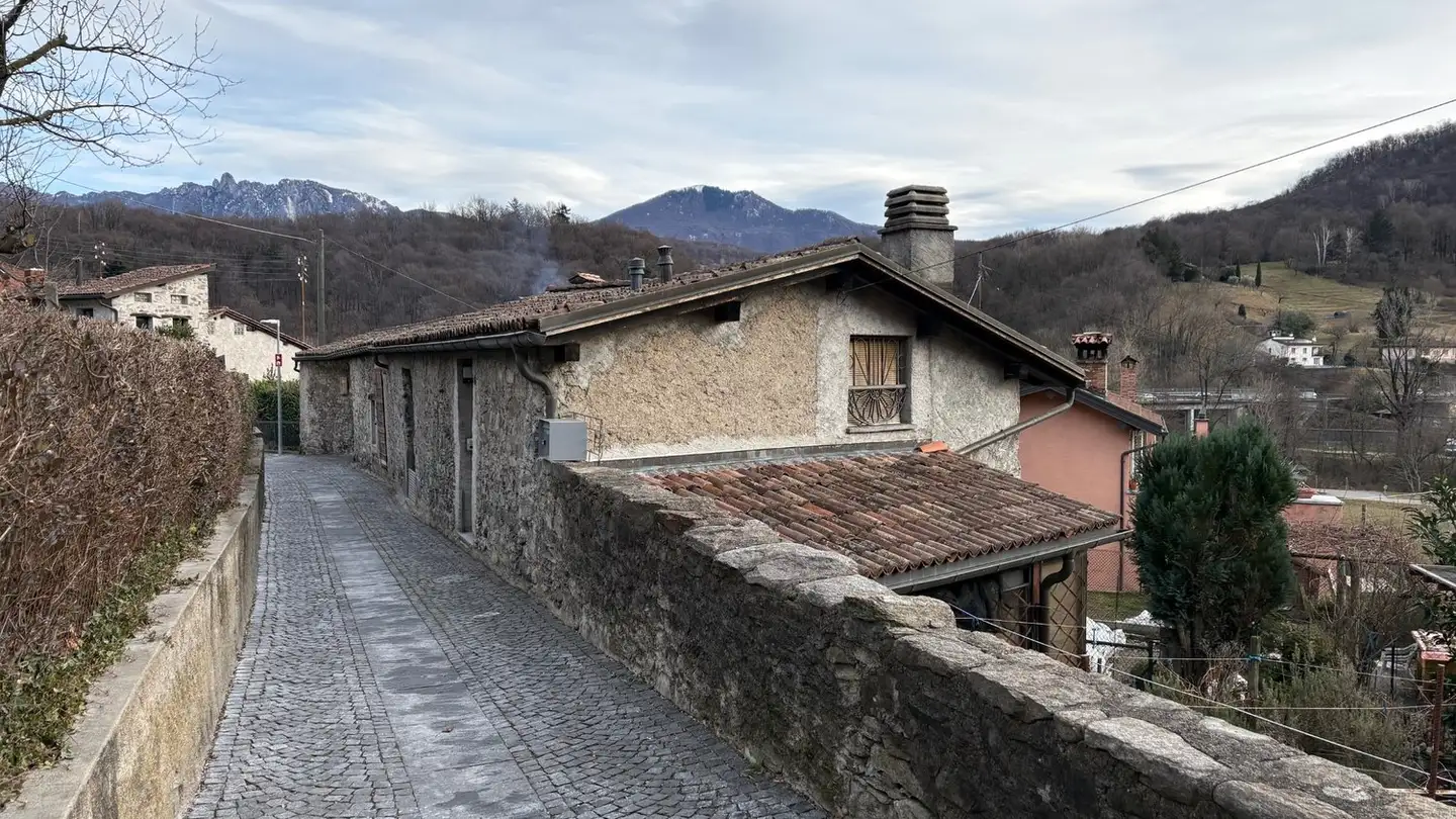 Single house for sale - 6807 Taverne