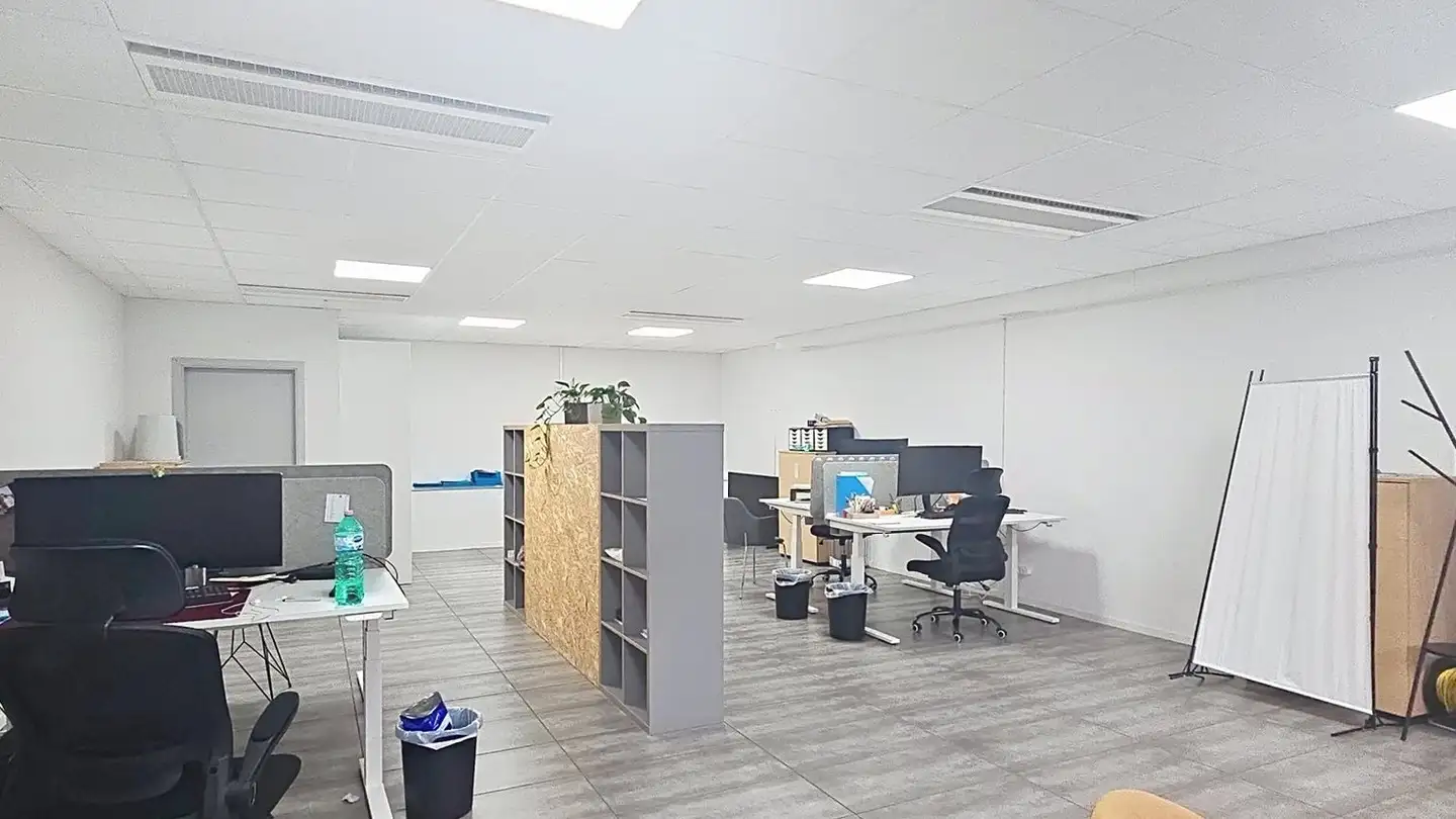 Kaufhaus mieten - Route De Lausanne 10, 1400 Yverdon-les-Bains - Foto 4