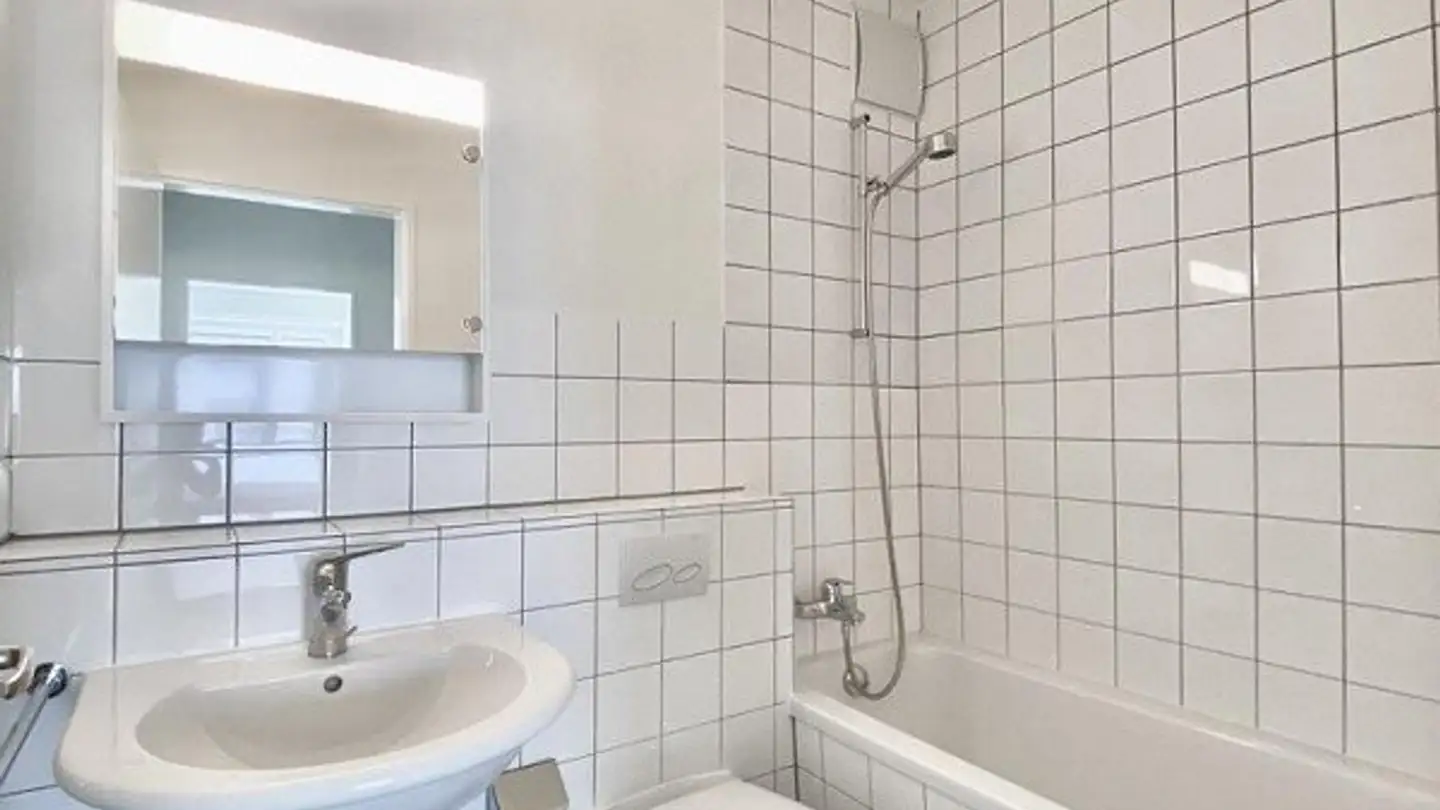 Appartamento in affitto - Hauptstrasse 28, 4127 Birsfelden - Photo 4