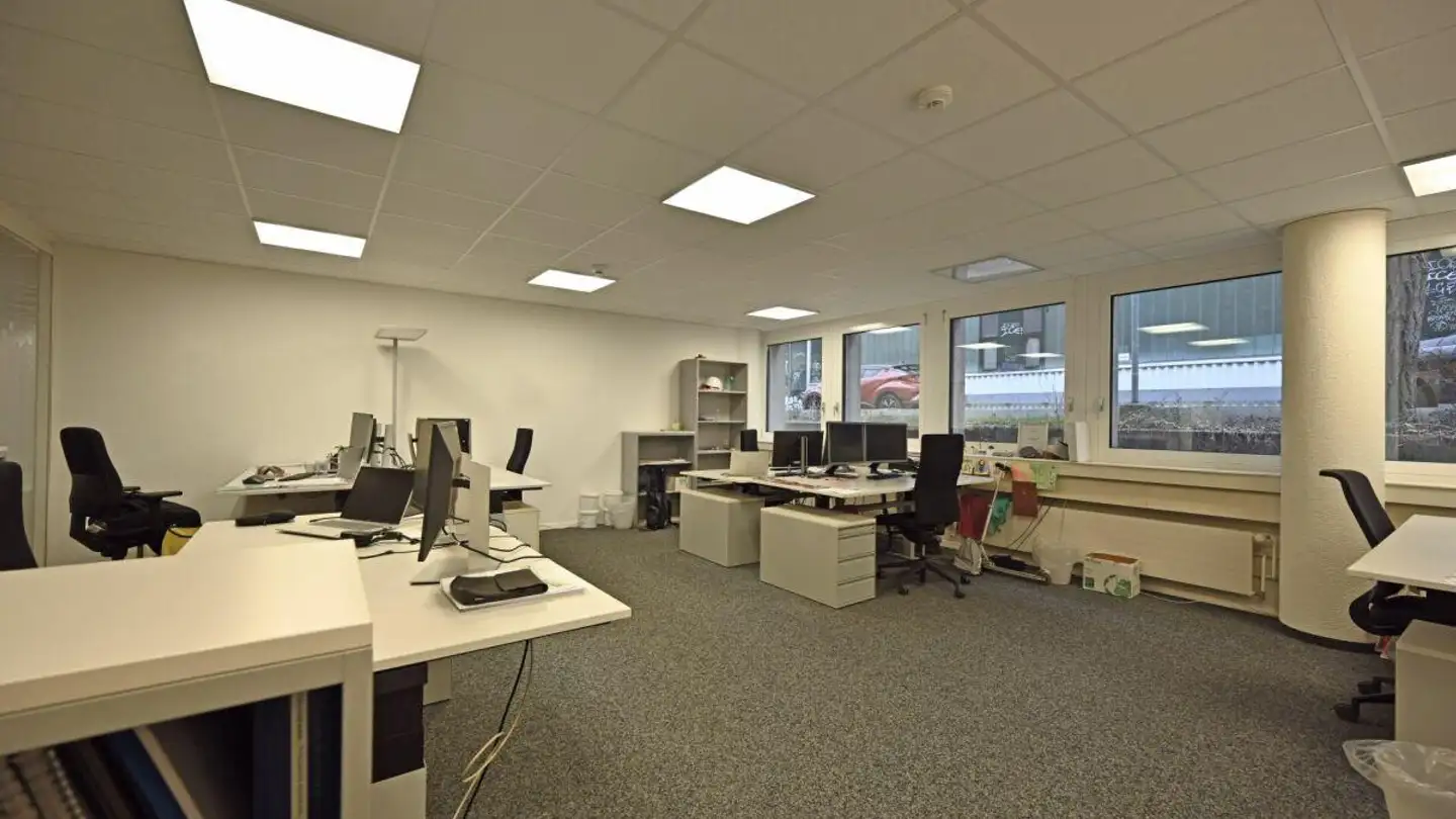 Mixed-use building for rent - Brunnhofweg 37, 3007 Bern - Photo 3