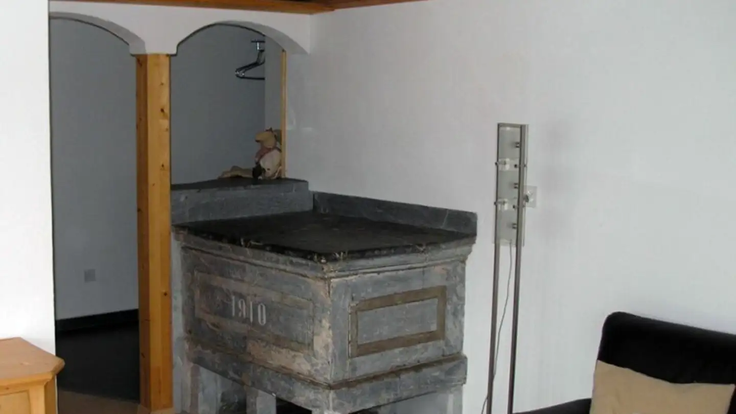 Apartment for rent - Via Dil Bogn 1, 7188 Sedrun - Photo 3