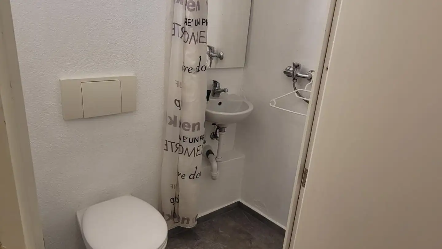 Wohnung mieten - Via Varesca, 6500 Bellinzona - Foto 3