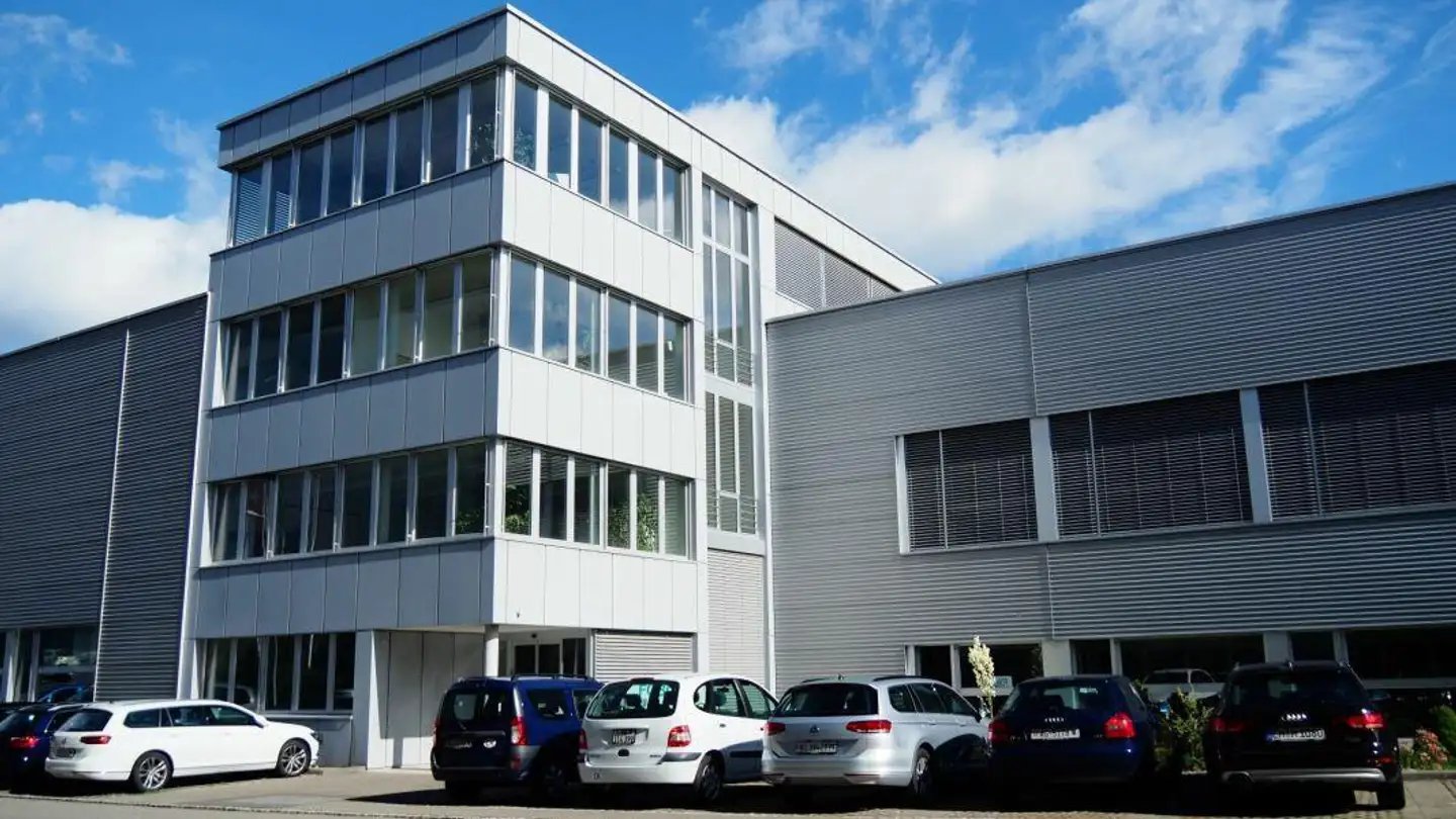 Commercial à louer - Pilatusring 2, 5630 Muri AG