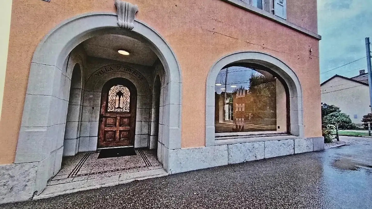 Commercial for rent - Rue De Vevey 19, 1630 Bulle - Photo 2