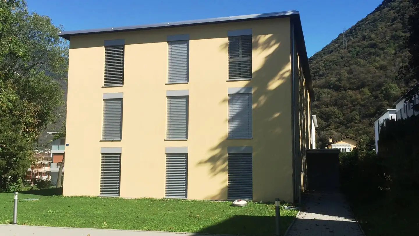 Appartement à vendre - 6517 Arbedo