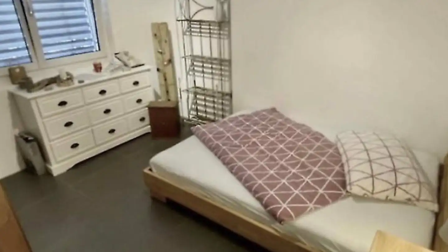 Single room for rent - 3280 Greng