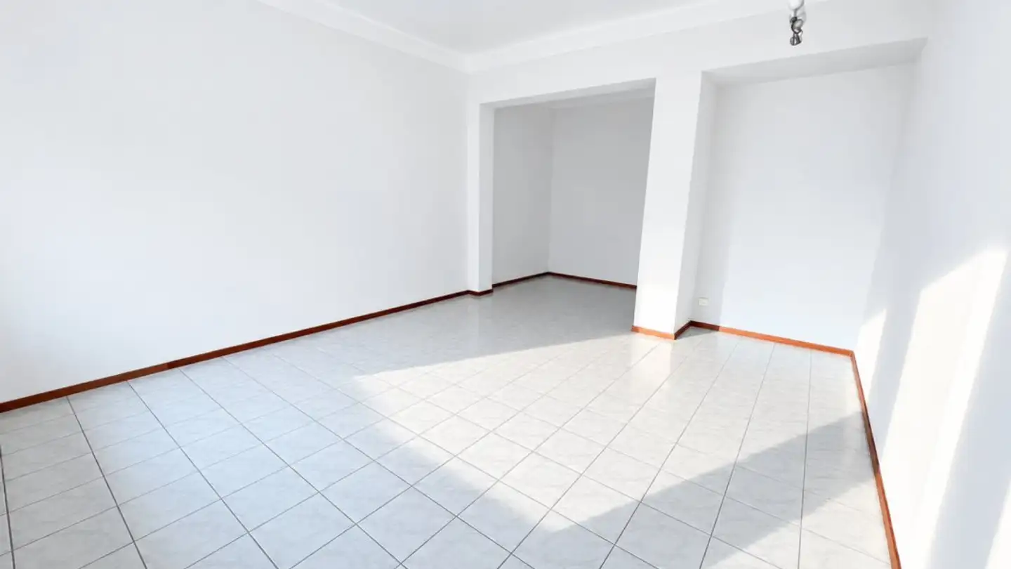 Commercial for rent - Via Zurigo 1, 6900 Lugano