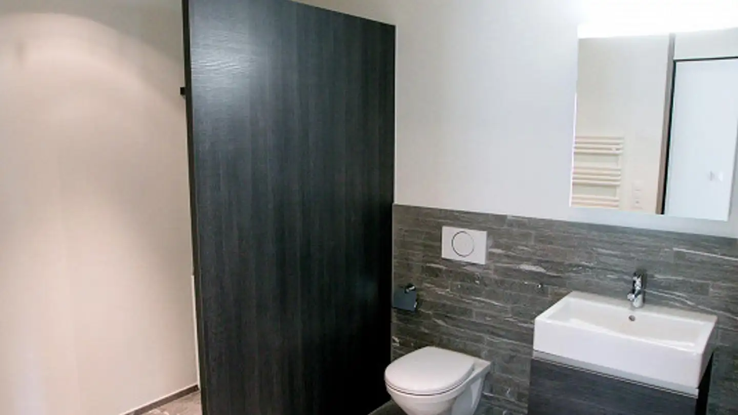 Apartment for rent - Ringstrasse 17, 8856 Tuggen - Photo 3