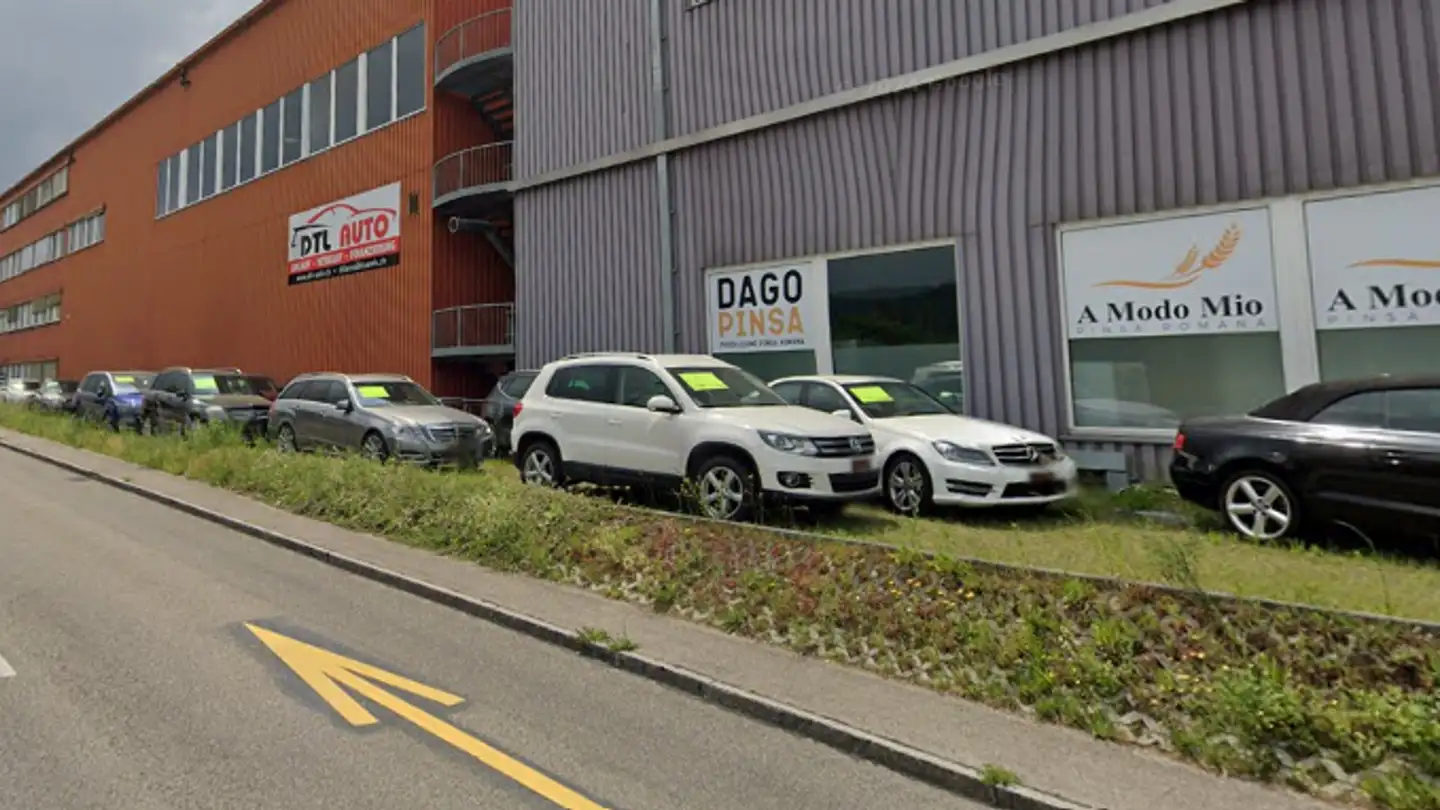 Underground parking space for rent - Lochackerstrasse 6, 8424 Embrach - Photo 4