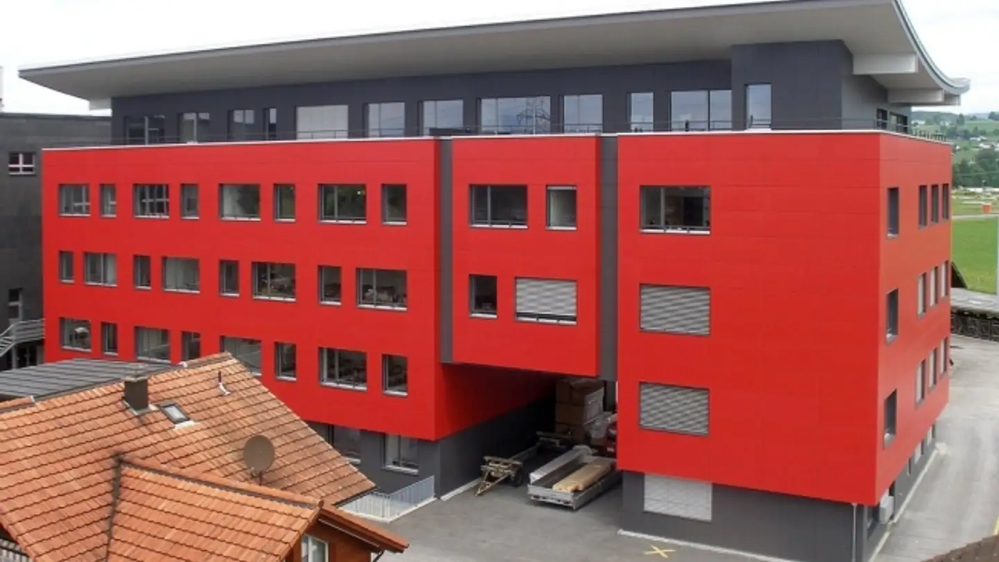 Bureau à louer - Neuhofstrasse 3a, 6340 Baar