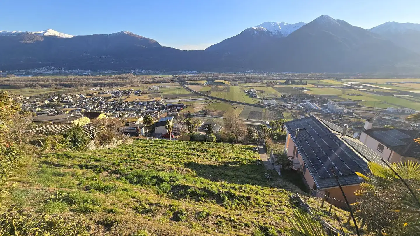 Terrain constructible à vendre - 6597 Agarone