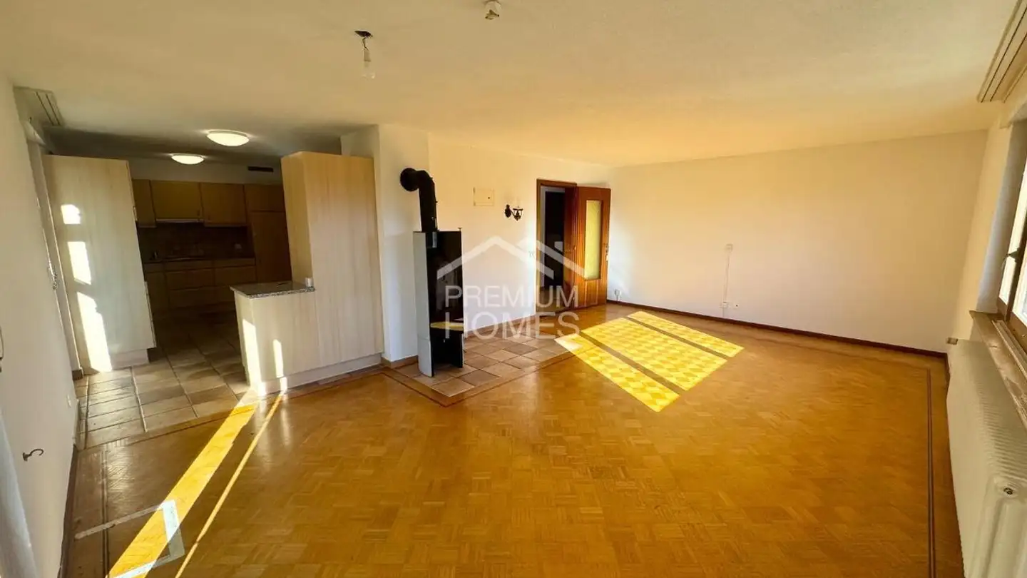 Single house for sale - 1723 Marly - Photo 2