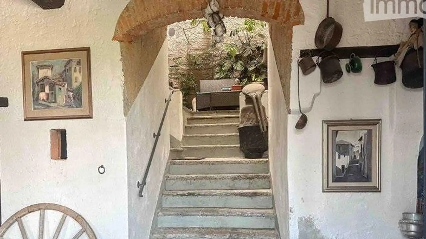 Einfamilienhaus kaufen - Via Pree 8, 6992 Vernate
