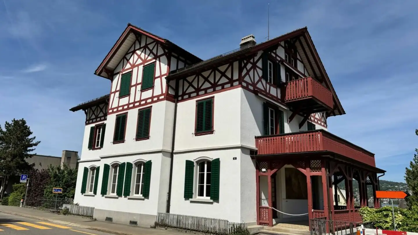 Office space for rent - Bahnhofstrasse 51, 8803 Rüschlikon