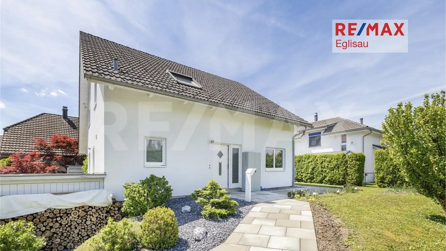 Single house for sale - Grabenstrasse 7, 8155 Niederhasli