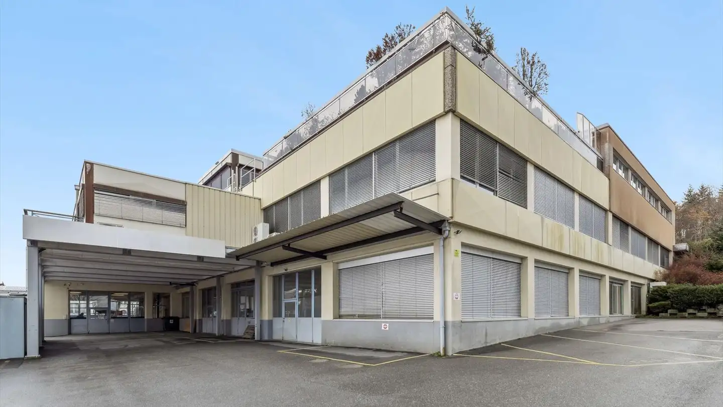 Industrial property for rent - En Budron A, 1052 Le Mont-sur-Lausanne