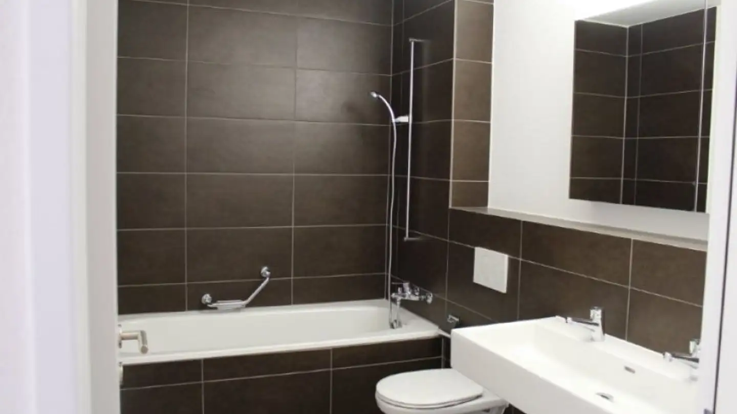 Apartment for rent - Schaffhauserstrasse 62, 8222 Beringen - Photo 2