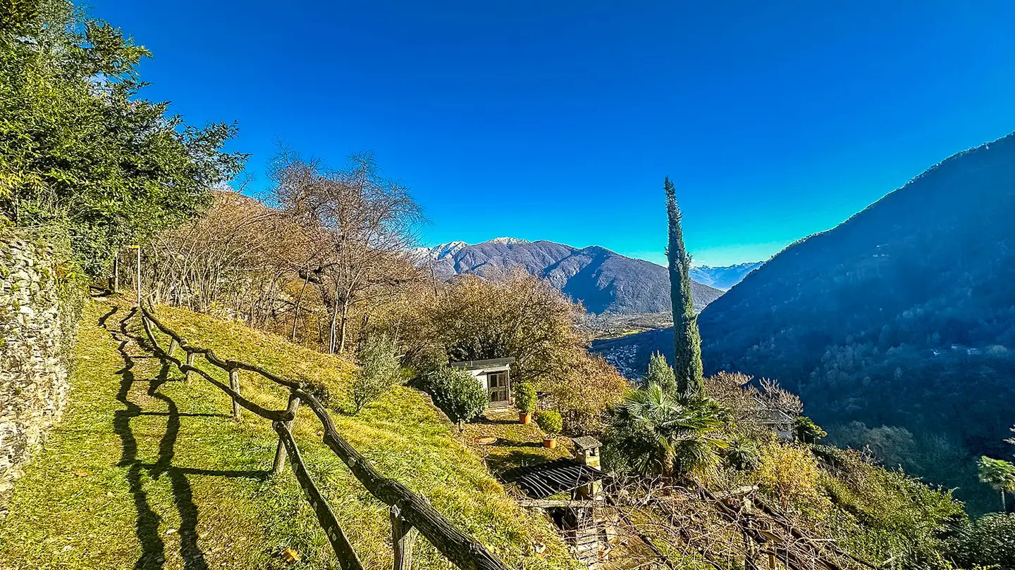 Casa singola in vendita - Via Calezzo, 6655 Intragna - Foto 2