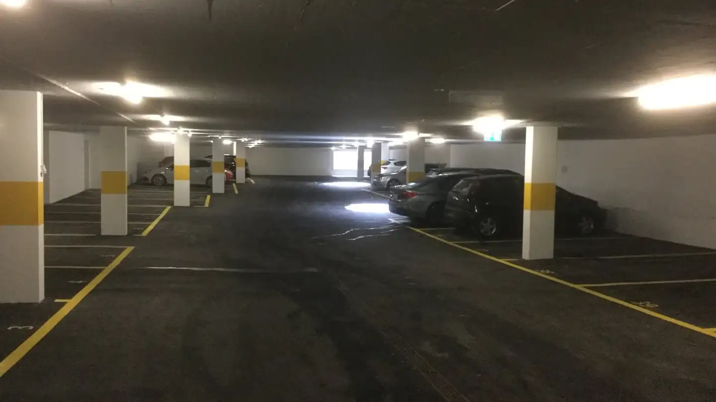 Tiefgaragenstellplatz mieten - Ammerswilerstrasse 31a, 5600 Lenzburg - Foto 3