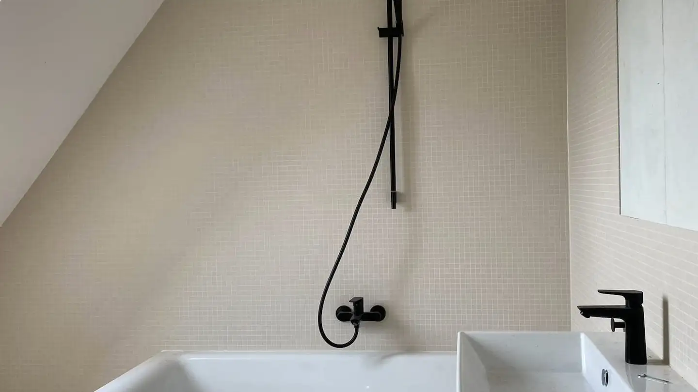 Dachgeschosswohnung mieten - Reichensteinerstrasse 45, 4053 Basel - Foto 3