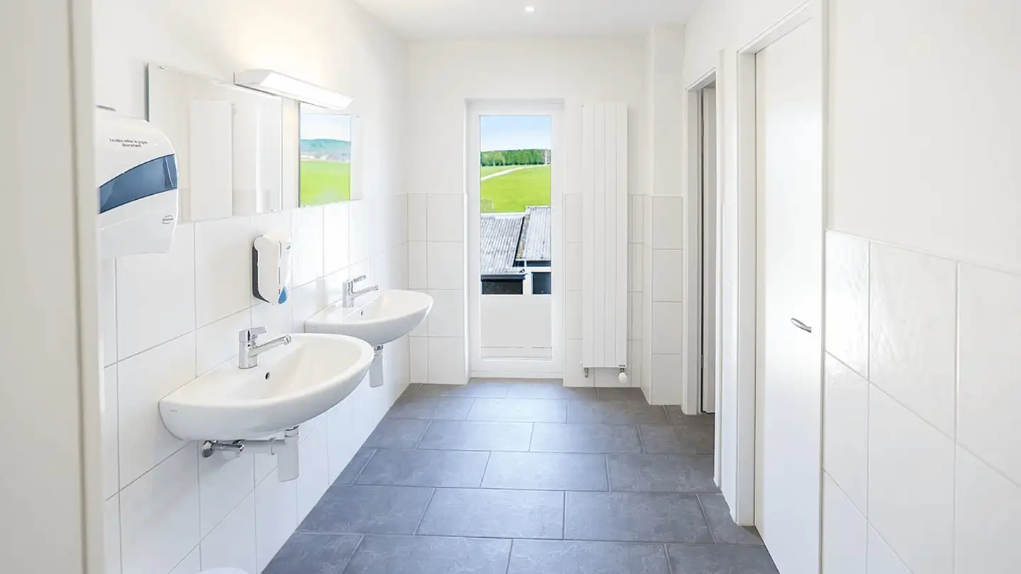 Spazio ufficio in affitto - Grand-Rue, 1627 Vaulruz - Photo 2