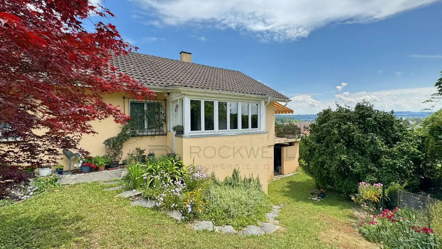 Single house for sale - 1422 Grandson - Photo 2