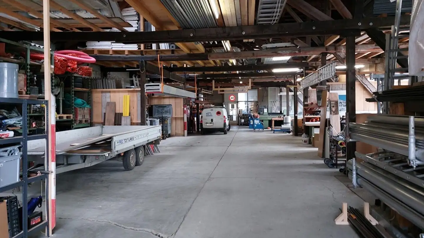 Commercial for sale - 2400 Le Locle - Photo 2