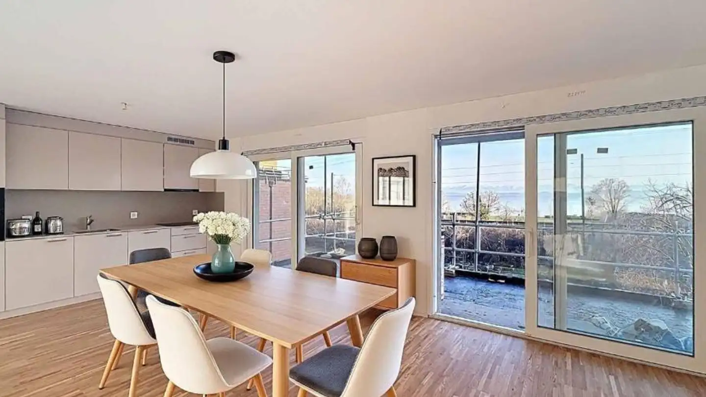 Apartment for sale - 2068 Hauterive NE