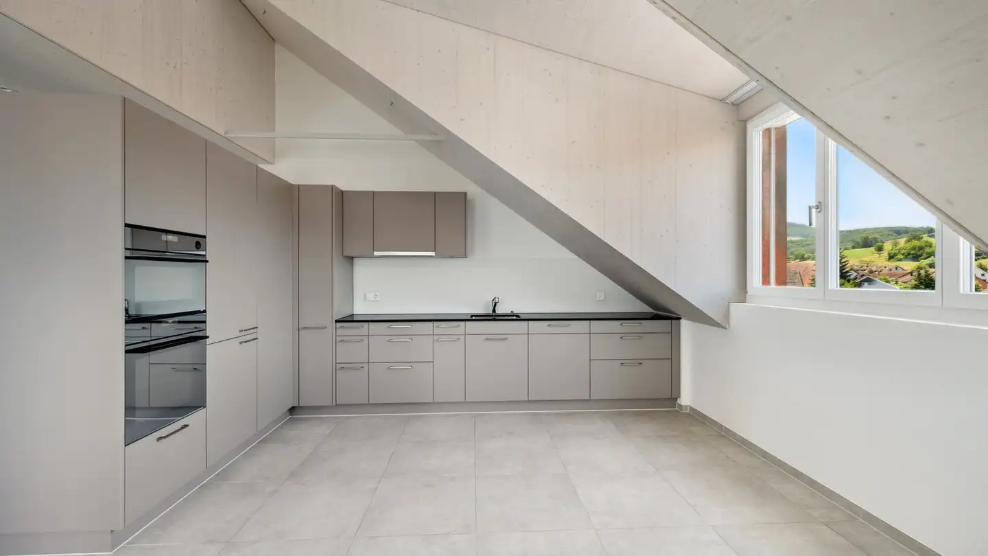 Dachgeschosswohnung mieten - Dorfstrasse 17, 5082 Kaisten - Foto 3