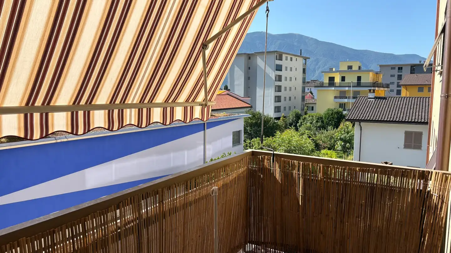 Apartment for rent - 6600 Muralto