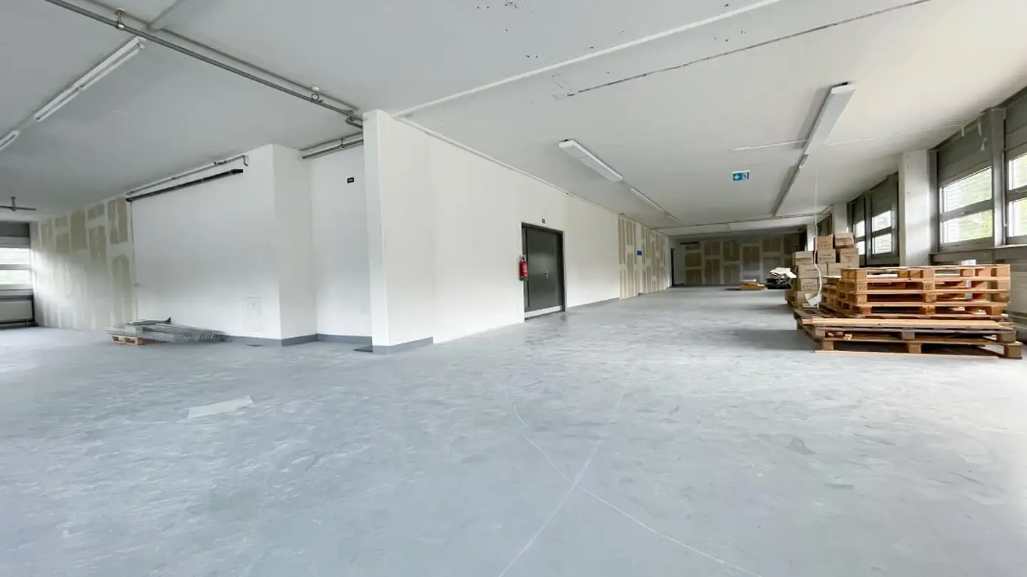 Gewerbe mieten - Sunnehofstrasse 3, 8493 Saland - Foto 2