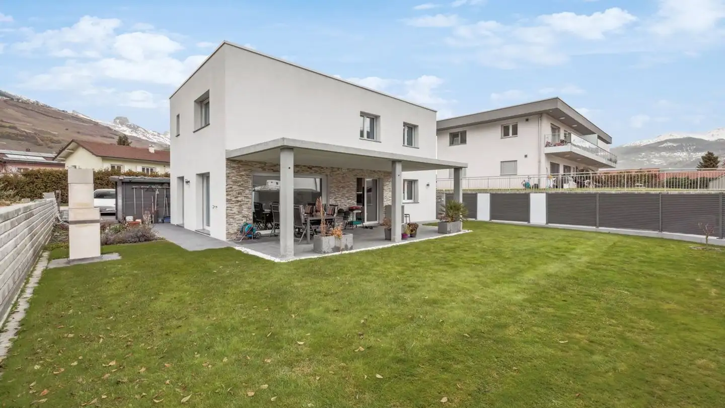 Cave house for sale - 1963 Vétroz