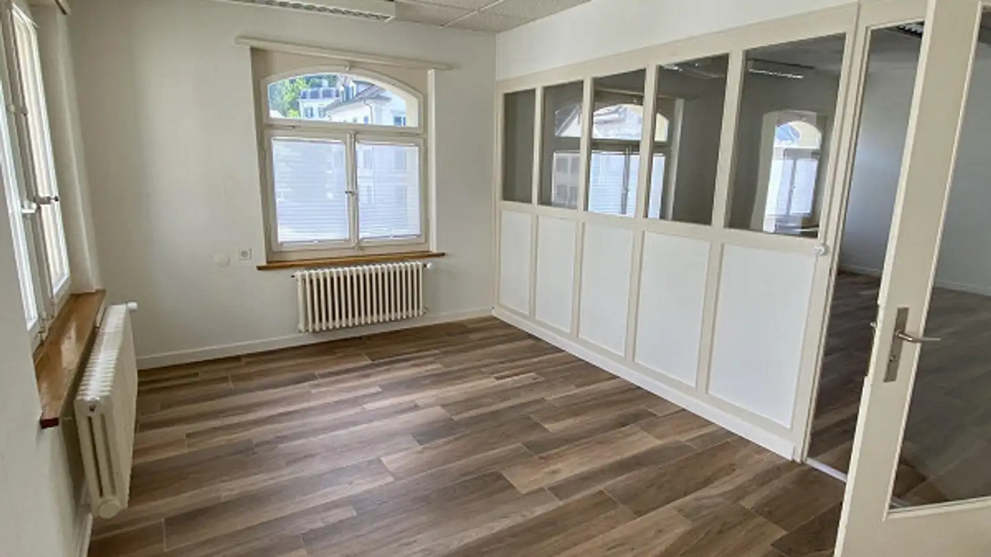 Gewerbe mieten - Ferrachstrasse 30, 8630 Rüti ZH - Foto 4