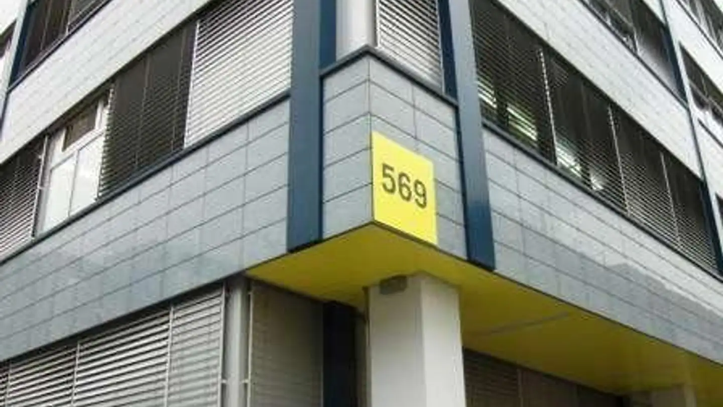 Underground parking space for rent - Badenerstrasse 569, 8048 Zürich