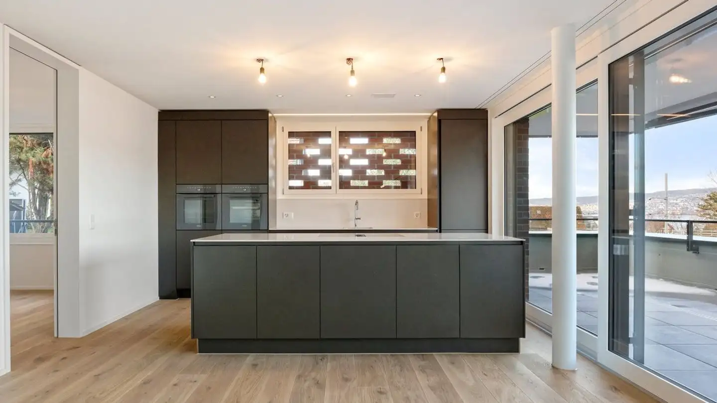 Stepped apartment for rent - Fachstrasse 8a, 8942 Oberrieden - Photo 2